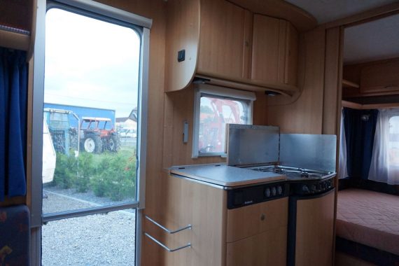 Rulota Dethleffs Camper 430T