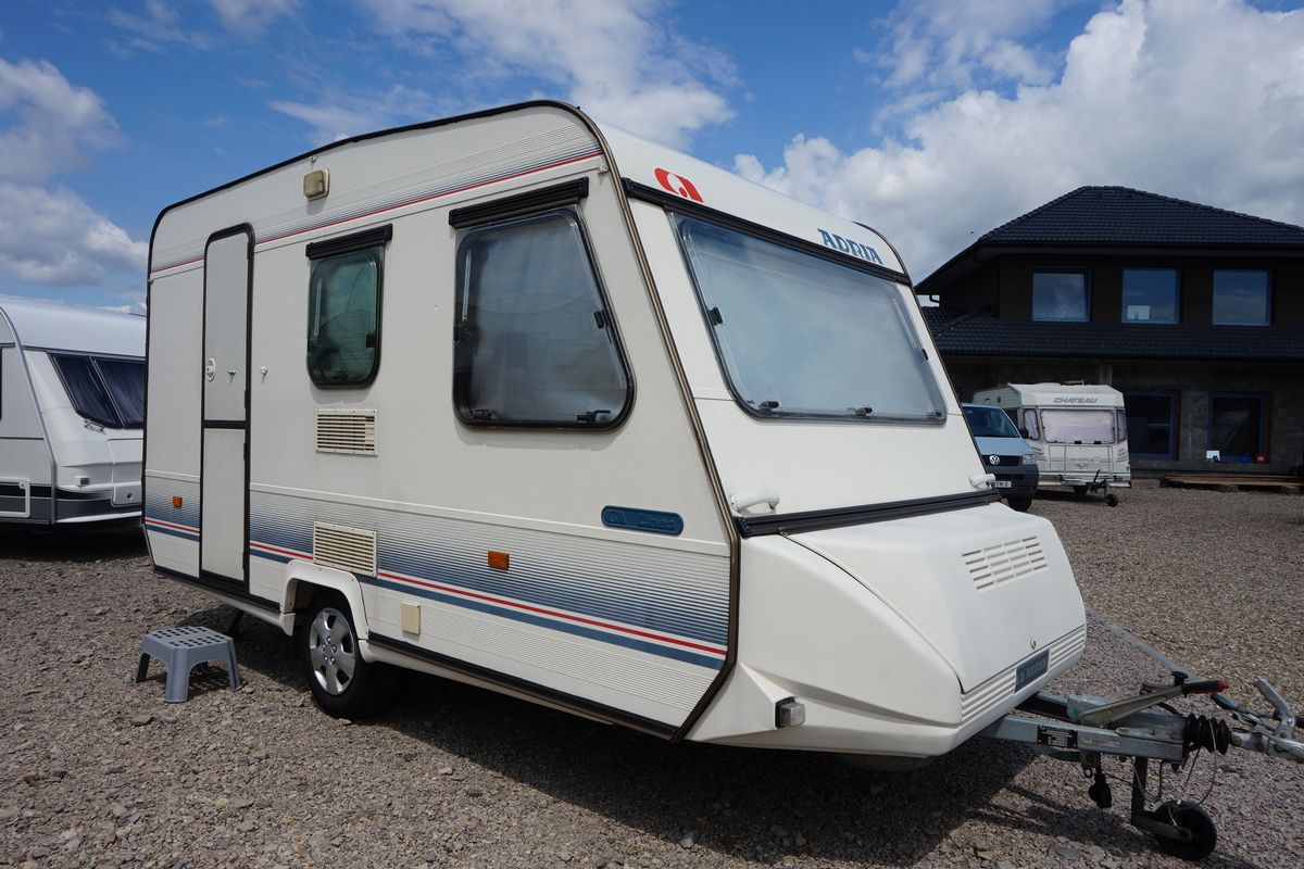 Rulota Adria Linea 380 TD - ruloteimport.ro