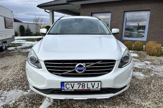 Autoturism Volvo XC60 2.0 R-DESIGN