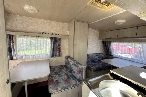 Rulota Caravelair Palma 395T