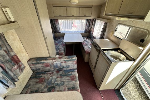 Rulota Caravelair Palma 395T