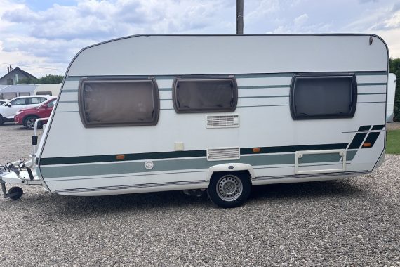 Rulota Chateau Calista 450 FHU