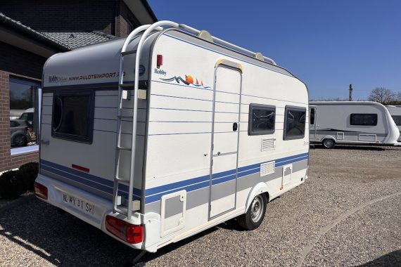 Rulota Hobby de Luxe 400SB