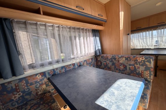 Rulota Hobby de Luxe 400SB