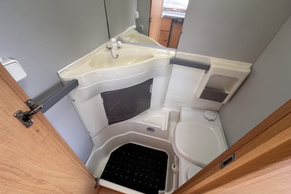 Rulota Knaus Südwind Gold Edition 420QD