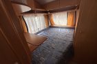 Rulota Eifelland Holiday 450TF