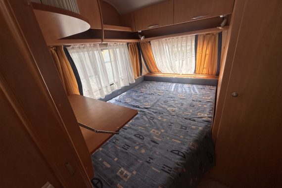 Rulota Eifelland Holiday 450TF