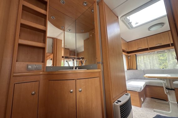 Rulota Eifelland Holiday 450TF