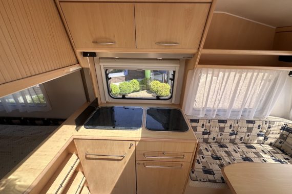 Rulota Chateau Calista 450 FHU