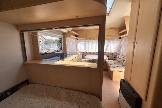 Rulota Chateau Calista 450 FHU
