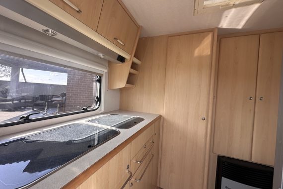 Rulota Chateau Caratt 350 H