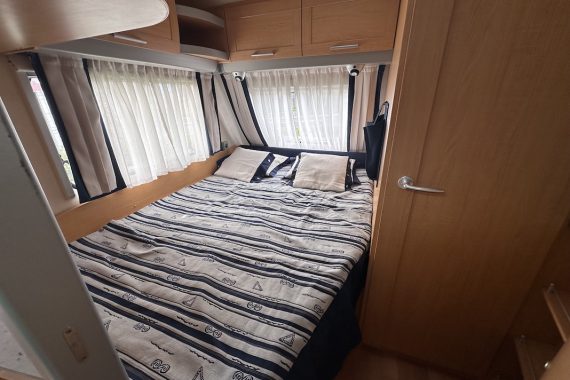 Rulota Knaus Azur 450FU