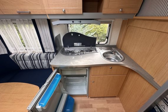 Rulota Knaus Azur 450FU