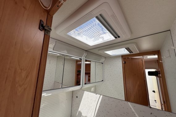 Rulota Knaus Südvind 350 H